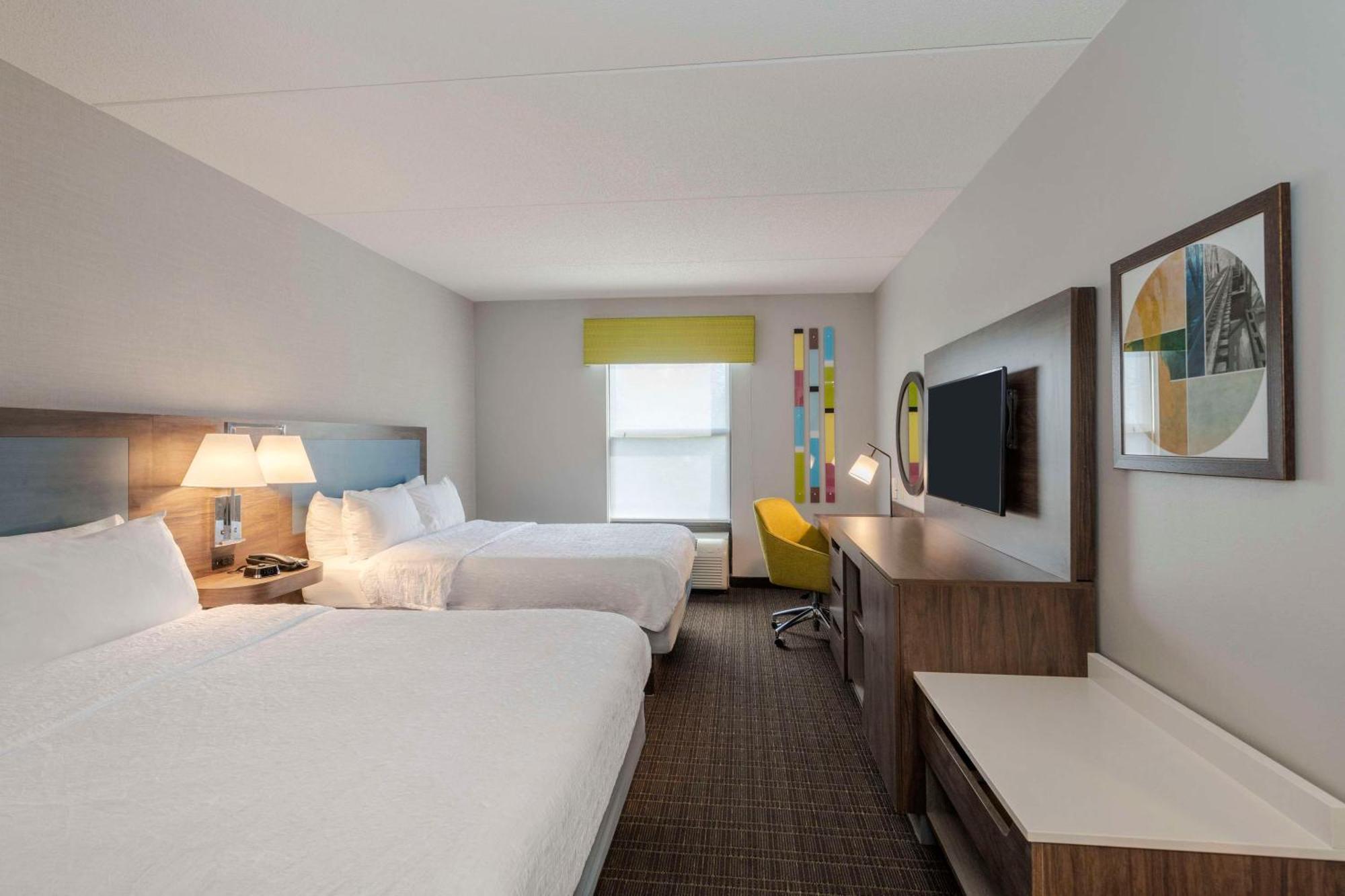 Hampton & Hotel 3*