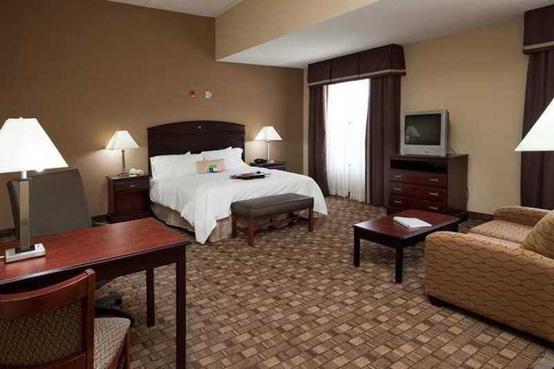 Hotel Hampton & 3*
